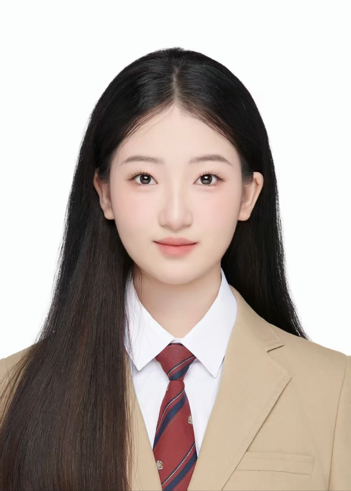 吴思琪证件照