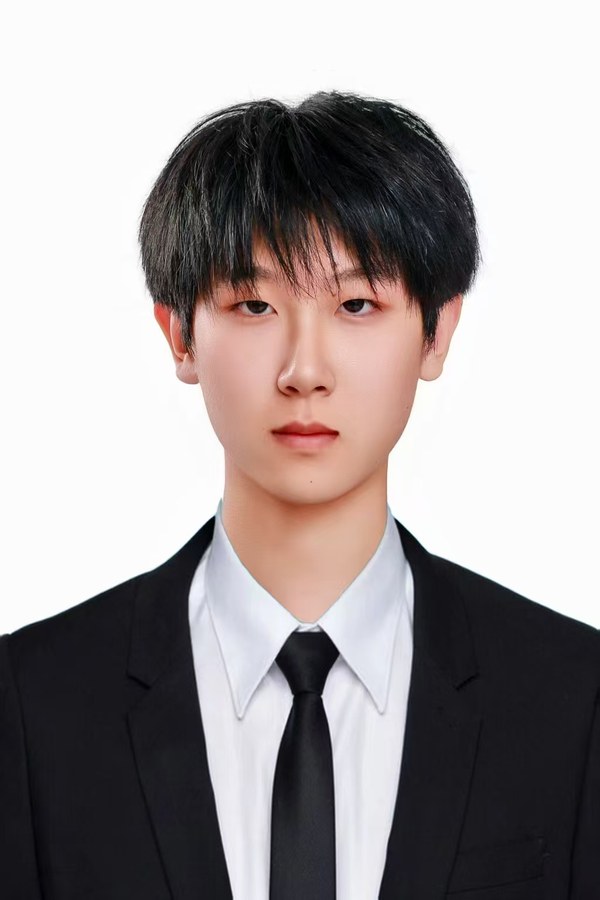 赵金龙证件照